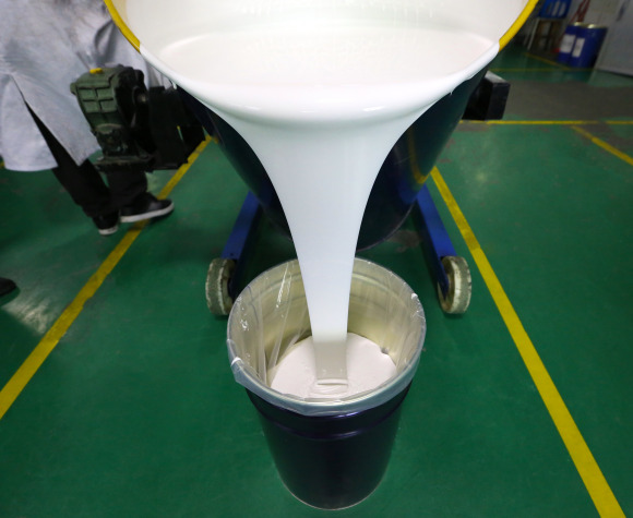 1773018541155873.jpg 1硅膠液體.jpg